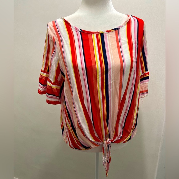 white birch Tops - White Birch striped Front site Blouse with Ruffle Sleeves Size L EUC